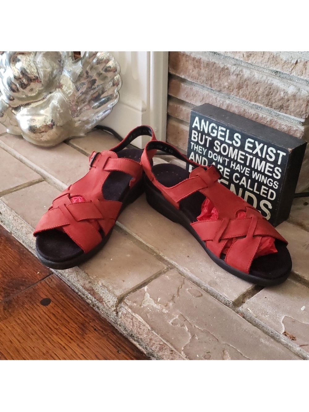 Mephisto sz 40 Red Leather Woven Slingback Sandals